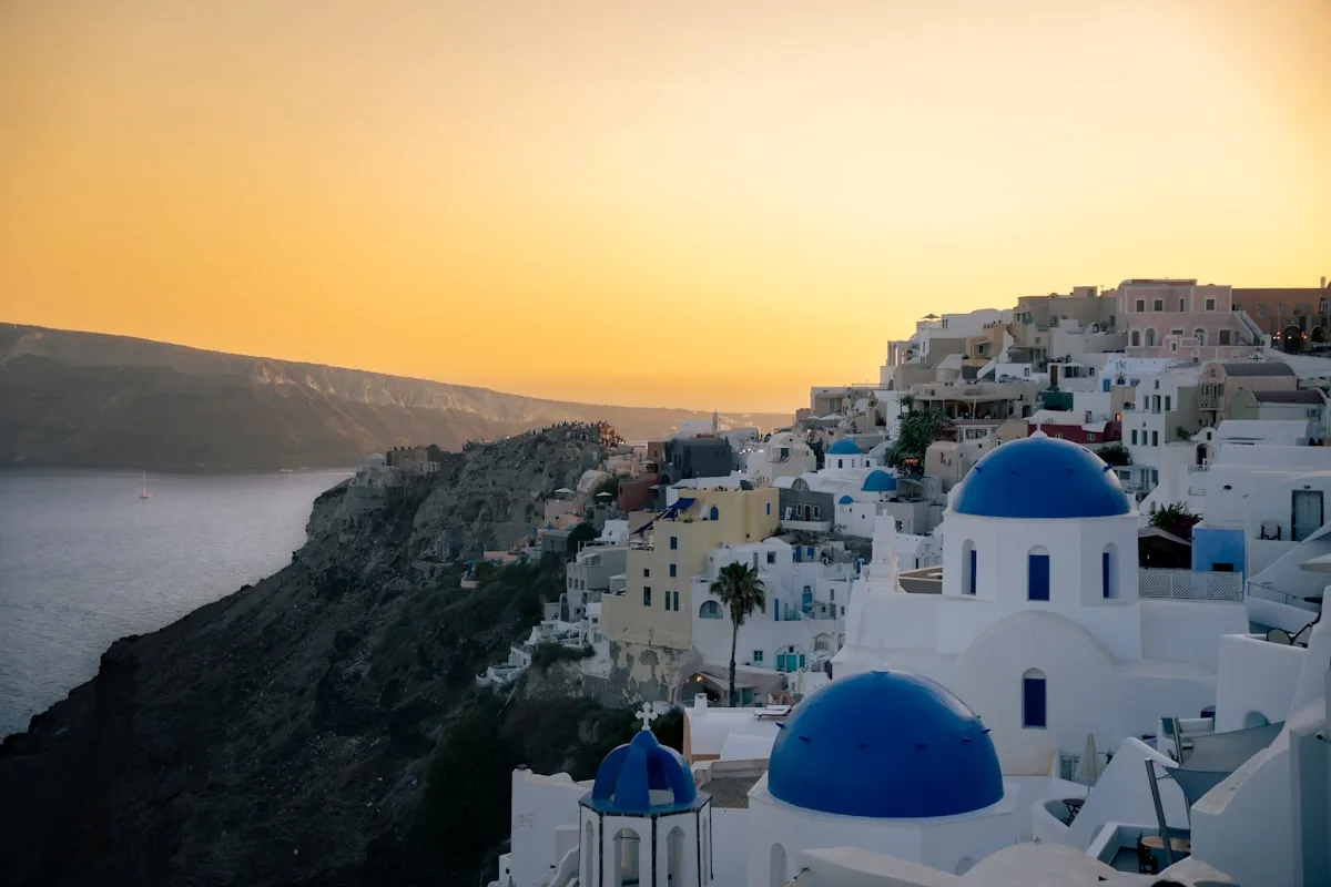 Santorini Travel Guide: Things to See, Eat and Experience — Santorini travel guide