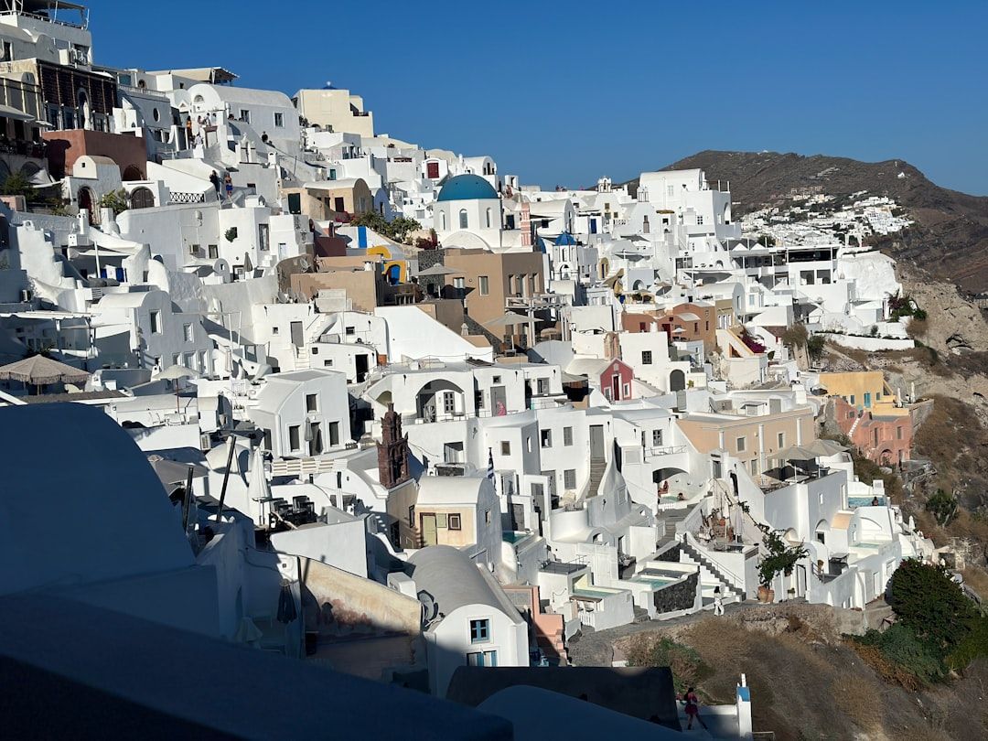 White cliffside houses at Imerovigli overlooking the Santorini caldera